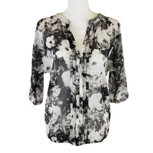 GAP Sheer Floral Pleated Blouse – Lightweight 3/4 Sleeve Pullover Size Small